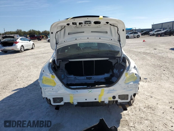 2019 Mercedes-Benz C 300 with VIN 55SWF8DB0KU304290, listed as a Copart auction lot 89271205 with 16,230 mi miles and Salvage Title. Bid and sale history available at DreamBid. Image 6.