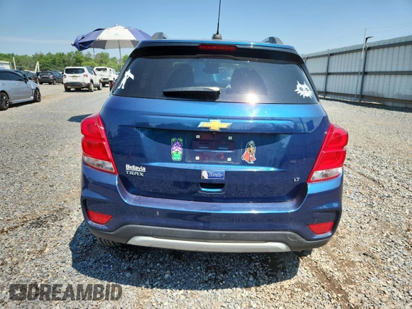 2020 Chevrolet Trax LT with VIN KL7CJLSBXLB332009, listed as a Copart auction lot 62892085 with 31,802 mi miles and Salvage title. Bid and sale history available at DreamBid. Image 6.