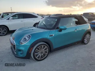 2020 MINI Convertible Cooper with VIN WMWWJ3C0XL3L69520, listed as a Copart auction lot 77242184 with 0 mi miles and Non Repairable. Bid and sale history available at carsss.com. Image 1.
