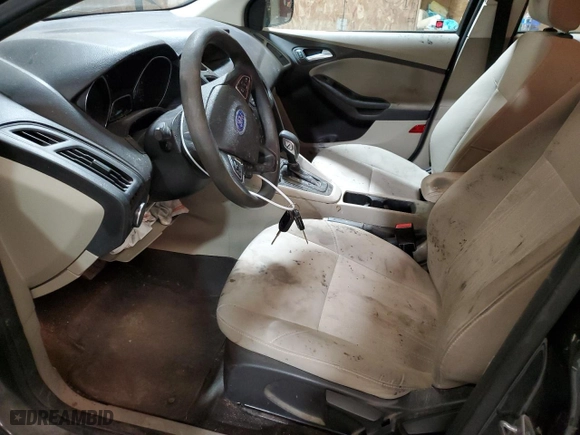2018 Ford Focus SE with VIN 1FADP3F25JL225043, listed as a Copart auction lot 48569315 with 106,266 mi miles and Salvage Title. Bid and sale history available at carsss.com. Image 7.