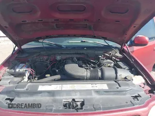 2000 Ford F-150 с VIN 1FTRX07W2YKA58012, выставлен на аукционе IAAI как лот 41783613 с пробегом 224 922 миль миль и . История ставок и продаж доступна на DreamBid. Изображение 10.