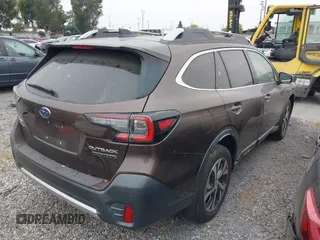 2021 Subaru Outback Touring XT with VIN 4S4BTGPD3M3102670, listed as a IAAI auction lot 42517137 with 25,853 mi miles and . Bid and sale history available at DreamBid. Image 4.