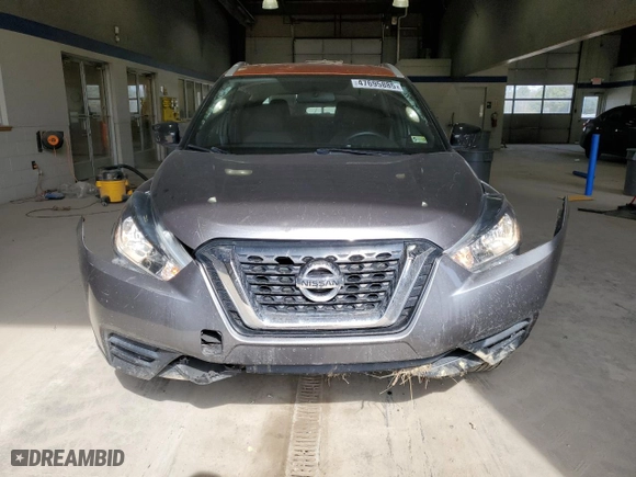 2019 Nissan Kicks SV with VIN 3N1CP5CU7KL497352, listed as a Copart auction lot 47695885 with NaN miles and Salvage Title. Bid and sale history available at carsss.com. Image 5.