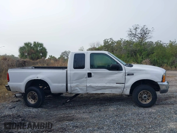 2000 Ford F-350 XL with VIN 1FTSX31FXYEB32383, listed as a IAAI auction lot 41447091 with 370,350 mi miles and . Bid and sale history available at DreamBid. Image 12.