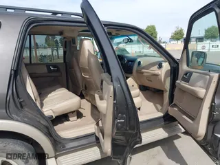 2005 Ford Expedition Eddie Bauer with VIN 1FMFU18505LA87694, listed as a IAAI auction lot 42068733 with 160,509 mi miles. Bid and sale history available at carsss.com. Image 8.