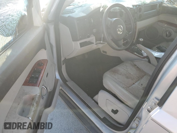 2006 Jeep Commander Limited z VIN 1J8HH582X6C216176, wystawiony jako Copart lot #72416684 z przebiegiem Nie podano mil oraz Czysty tytuł • Clean title. Historia ofert i sprzedaży dostępna na DreamBid. Obrazek 8.