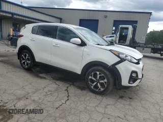 2020 Kia Sportage LX z VIN KNDPMCAC8L7761710, wystawiony jako Copart lot #58187945 z przebiegiem 46 937 mil mil oraz Szkoda całkowita • Salvage title. Historia ofert i sprzedaży dostępna na DreamBid. Obrazek 4.
