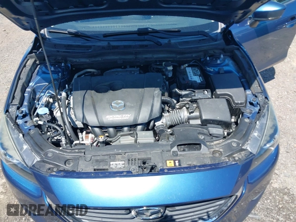 2018 Mazda 3 Touring z VIN 3MZBN1L38JM185142, wystawiony jako IAAI lot #42004450 z przebiegiem 172 096 mil mil oraz . Historia ofert i sprzedaży dostępna na DreamBid. Obrazek 10.