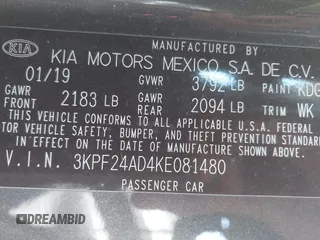 2019 Kia Forte LXS z VIN 3KPF24AD4KE081480, wystawiony jako IAAI lot #42073063 z przebiegiem 100 605 mil mil oraz . Historia ofert i sprzedaży dostępna na DreamBid. Obrazek 9.