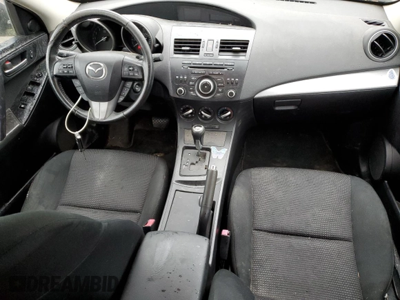 2012 Mazda 3 i Touring z VIN JM1BL1L82C1684247, wystawiony jako Copart lot #56695975 z przebiegiem 229 778 mil mil oraz Szkoda całkowita • Salvage title. Historia ofert i sprzedaży dostępna na DreamBid. Obrazek 8.