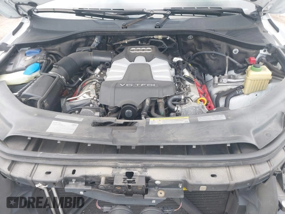 2015 Audi Q7 Premium Plus with VIN WA1LGAFE3FD008123, listed as a IAAI auction lot 42524845 with 94,785 mi miles and . Bid and sale history available at DreamBid. Image 10.