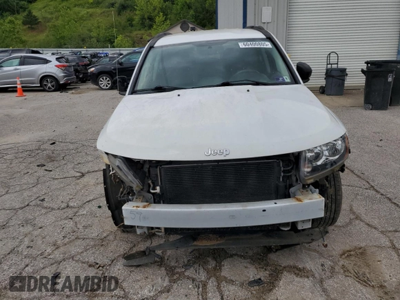 2016 Jeep Compass Latitude с VIN 1C4NJCEAXGD773650, выставлен на аукционе Copart как лот 60400805 с пробегом 83 754 миль миль и Списание • Salvage title. История ставок и продаж доступна на DreamBid. Изображение 5.