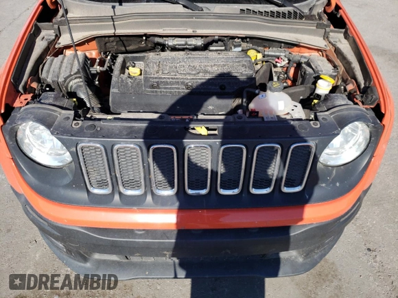 2018 Jeep Renegade Latitude with VIN ZACCJABH1JPH71260, listed as a Copart auction lot 68535514 with 33,651 mi miles and Salvage title. Bid and sale history available at DreamBid. Image 12.