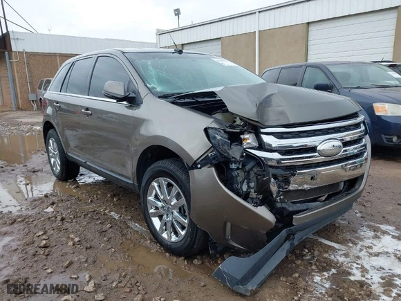 2014 Ford Edge Limited with VIN 2FMDK3KC7EBA05475, listed as a IAAI auction lot 41578021 with 106,574 mi miles. Bid and sale history available at carsss.com. Image 1.