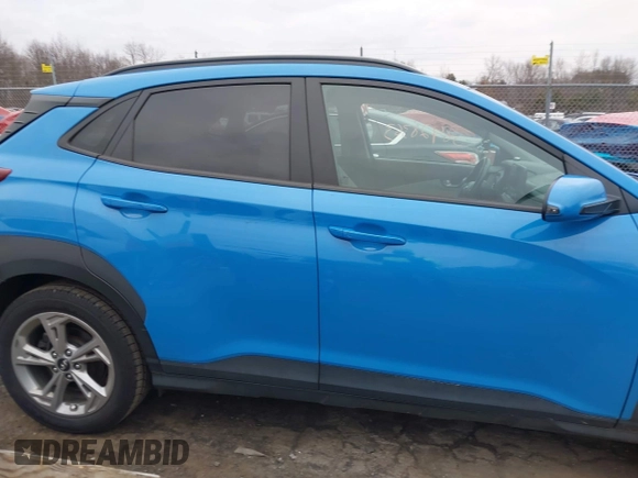 2022 Hyundai Kona SEL with VIN KM8K3CAB1NU762587, listed as a IAAI auction lot 38428363 with 60,115 mi miles and . Bid and sale history available at DreamBid. Image 14.