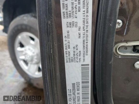 2024 Ram 2500 Tradesman with VIN 3C6UR5CL4RG356686, listed as a Copart auction lot 43831895 with 2,861 mi miles and Salvage title. Bid and sale history available at DreamBid. Image 12.