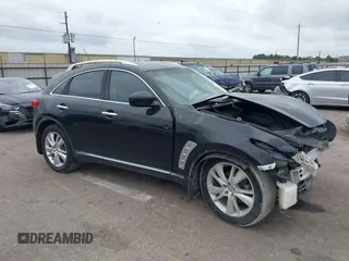 2012 Infiniti FX35 with VIN JN8AS1MUXCM121038, listed as a IAAI auction lot 41712703 with 146,369 mi miles. Bid and sale history available at carsss.com. Image 1.
