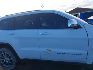 2015 Jeep Grand Cherokee Limited with VIN 1C4RJFBG5FC790436, listed as a IAAI auction lot 41914397 with 95,595 mi miles. Bid and sale history available at carsss.com. Image 12.