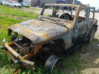 2008 Jeep Wrangler Unlimited X with VIN 1J4GA39128L608115, listed as a Copart auction lot 58653595 with Not provided miles and Non repairable. Bid and sale history available at DreamBid. Image 1.