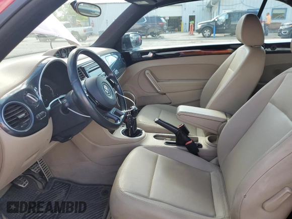 2013 Volkswagen Beetle with VIN 3VW8A7AT7DM817046, listed as a Copart auction lot 57314405 with 113,889 mi miles and Clean Title. Bid and sale history available at DreamBid. Image 7.