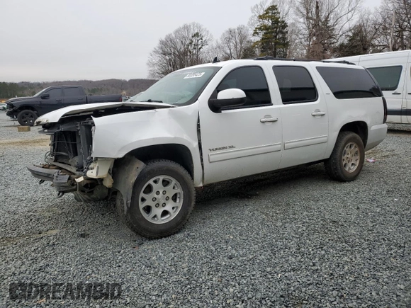 2014 GMC Yukon XL SLT with VIN 1GKS1KE07ER150544, listed as a Copart auction lot 88395425 with 223,209 mi miles and Salvage Title. Bid and sale history available at carsss.com. Image 1.