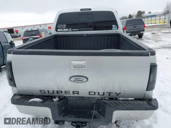 2010 Ford Super Duty F-250 SRW XL with VIN 1FTSW2BR4AEA91731, listed as a IAAI auction lot 41623718 with 186,042 mi miles. Bid and sale history available at carsss.com. Image 16.