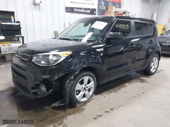 2017 Kia Soul with VIN KNDJN2A2XH7411717, listed as a IAAI auction lot 41483539 with 40,477 mi miles. Bid and sale history available at carsss.com. Image 2.