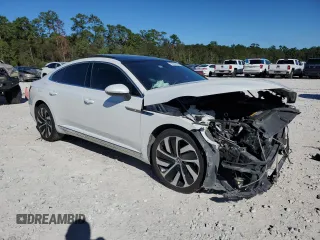 2021 Volkswagen Arteon SEL R-Line z VIN WVWHR7AN3ME007240, wystawiony jako Copart lot #80846524 z przebiegiem 80 501 mil mil oraz Szkoda całkowita • Salvage title. Historia ofert i sprzedaży dostępna na DreamBid. Obrazek 4.