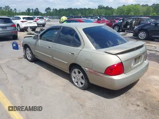 2002 Nissan Sentra GXE z VIN 3N1CB51D42L652280, wystawiony jako IAAI lot #41983766 z przebiegiem 184 787 mil mil oraz . Historia ofert i sprzedaży dostępna na DreamBid. Obrazek 3.