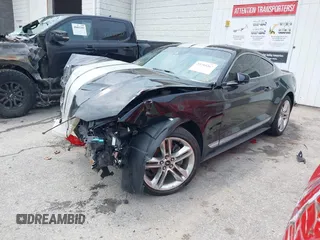 2021 Ford Mustang EcoBoost z VIN 1FA6P8TH4M5117245, wystawiony jako IAAI lot #39793267 z przebiegiem 15 913 mil mil oraz . Historia ofert i sprzedaży dostępna na DreamBid. Obrazek 17.