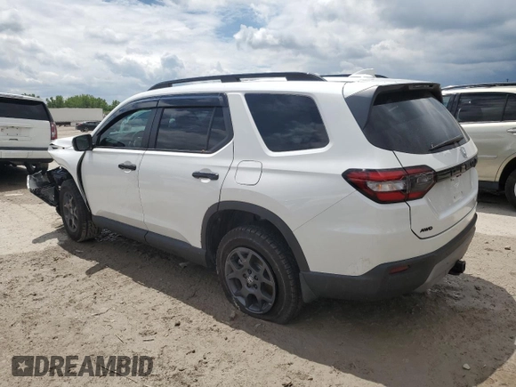 2024 Honda Pilot TrailSport z VIN 5FNYG1H60RB045659, wystawiony jako Copart lot #58575955 z przebiegiem 16 681 mil mil oraz Szkoda całkowita • Salvage title. Historia ofert i sprzedaży dostępna na DreamBid. Obrazek 2.