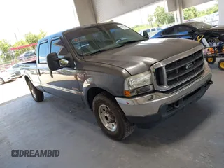 2003 Ford F-250 XL z VIN 1FTNW20P03ED89114, wystawiony jako IAAI lot #42528956 z przebiegiem 442 725 mil mil oraz . Historia ofert i sprzedaży dostępna na DreamBid. Obrazek 1.