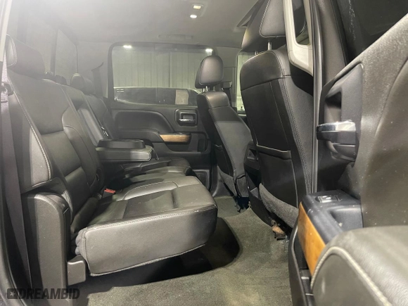 2016 Chevrolet Silverado 3500HD LTZ with VIN 1GC4K0C88GF102148, listed as a Copart auction lot 79885964 with 234,603 mi miles and Salvage Title. Bid and sale history available at carsss.com. Image 6.