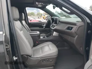 2021 Chevrolet Suburban LT z VIN 1GNSCCKD8MR146950, wystawiony jako IAAI lot #42431197 z przebiegiem 155 060 mil mil oraz . Historia ofert i sprzedaży dostępna na DreamBid. Obrazek 5.