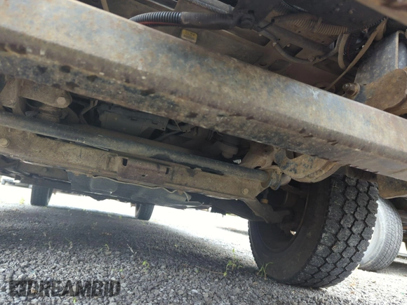 2009 Chevrolet Silverado 3500HD with VIN 1GBHK79K79E156633, listed as a IAAI auction lot 42610304 with Not provided miles and . Bid and sale history available at DreamBid. Image 5.
