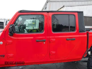 2020 Jeep Gladiator Sport S with VIN 1C6HJTAG3LL108524, listed as a IAAI auction lot 41737270 with 76,545 mi miles. Bid and sale history available at carsss.com. Image 14.