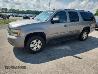 2009 Chevrolet Suburban 2LT with VIN 1GNFK26389R270336, listed as a Copart auction lot 64228075 with 259,304 mi miles and Clean title. Bid and sale history available at DreamBid. Image 1.