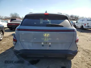 2024 Hyundai Kona SEL with VIN KM8HB3AB6RU065130, listed as a Copart auction lot 45712795 with 8,183 mi miles and Salvage Title. Bid and sale history available at carsss.com. Image 6.