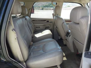 2005 Cadillac Escalade with VIN 1GYEC63T35R147108, listed as a IAAI auction lot 42474950 with 181,187 mi miles and . Bid and sale history available at DreamBid. Image 8.