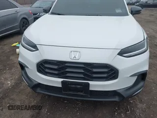 2024 Honda HR-V Sport with VIN 3CZRZ2H53RM718784, listed as a IAAI auction lot 41900802 with 21,279 mi miles. Bid and sale history available at carsss.com. Image 12.