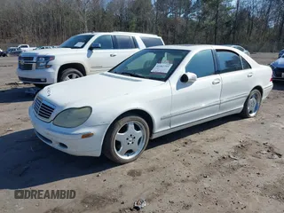 2002 Mercedes-Benz S-Class 5.0L with VIN WDBNG75J62A241861, listed as a IAAI auction lot 41482395 with 1 mi miles. Bid and sale history available at carsss.com. Image 2.