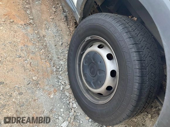 2020 Ford Transit Cargo with VIN 1FTBR1Y85LKB76565, listed as a IAAI auction lot 42294606 with 141,999 mi miles and . Bid and sale history available at DreamBid. Image 13.