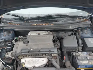 2010 Hyundai Elantra GLS z VIN KMHDU4AD8AU184849, wystawiony jako IAAI lot #42245110 z przebiegiem 173 960 mil mil oraz . Historia ofert i sprzedaży dostępna na DreamBid. Obrazek 10.