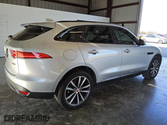 2017 Jaguar F-Pace 20d Prestige with VIN SADCK2BNXHA498410, listed as a Copart auction lot 85759764 with 85,030 mi miles and Clean Title. Bid and sale history available at DreamBid. Image 3.