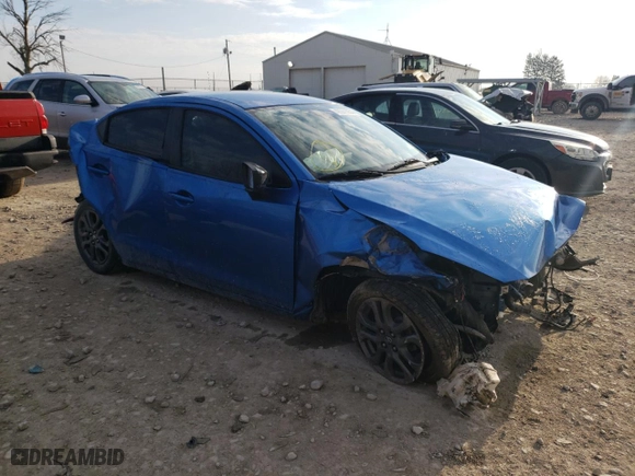 2019 Toyota Yaris Sedan L with VIN 3MYDLBYVXKY508510, listed as a Copart auction lot 63175614 with 71,176 mi miles and Salvage Title. Bid and sale history available at carsss.com. Image 4.
