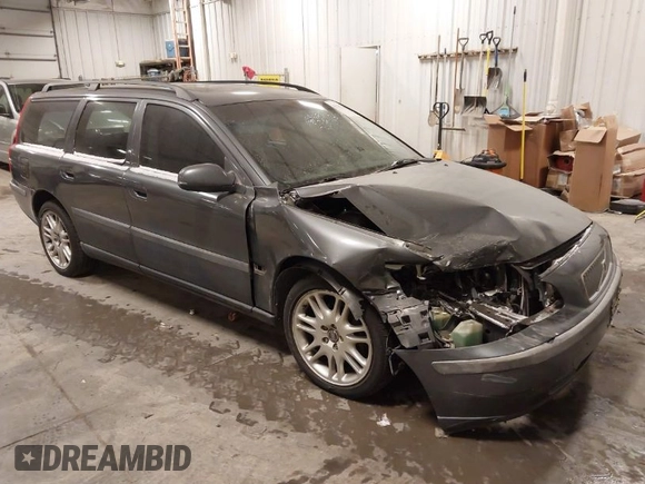 2003 Volvo V70 with VIN YV1SW58D632315898, listed as a IAAI auction lot 41317254 with 153,768 mi miles and . Bid and sale history available at DreamBid. Image 1.