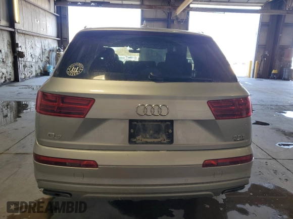 2018 Audi Q7 Premium Plus z VIN WA1LAAF78JD015418, wystawiony jako Copart lot #52317205 z przebiegiem 97 675 mil mil oraz Szkoda całkowita • Salvage title. Historia ofert i sprzedaży dostępna na DreamBid. Obrazek 6.