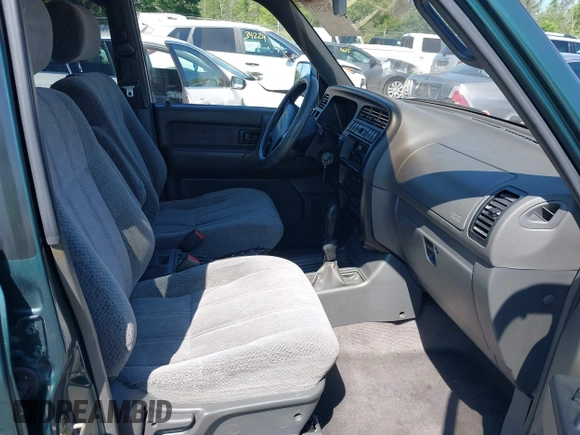 1999 Isuzu Trooper S with VIN JACDJ58X1X7917154, listed as a IAAI auction lot 42632311 with 200,023 mi miles and . Bid and sale history available at DreamBid. Image 5.