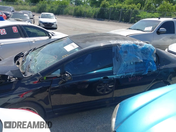 2009 Honda Civic LX z VIN 2HGFA165X9H319450, wystawiony jako IAAI lot #42099045 z przebiegiem 253 309 mil mil oraz . Historia ofert i sprzedaży dostępna na DreamBid. Obrazek 15.