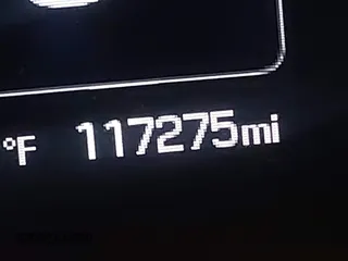 2015 Hyundai Sonata SE z VIN 5NPE24AF0FH174866, wystawiony jako IAAI lot #41114740 z przebiegiem 117 275 mil mil oraz . Historia ofert i sprzedaży dostępna na DreamBid. Obrazek 15.